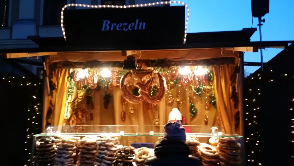 Schonbrunn Palace Christmas Market