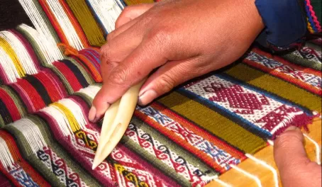 Chinchero weaving