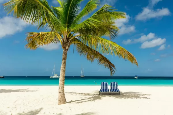 Relax on the sunny beaches of the Caribbean