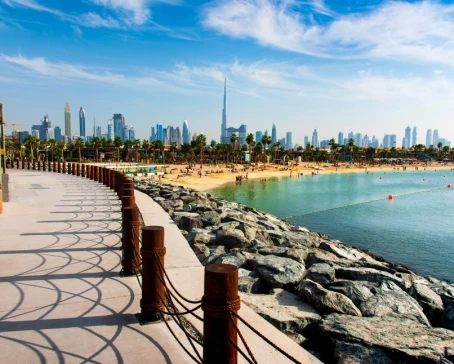 Walk along the beaches of Dubai
