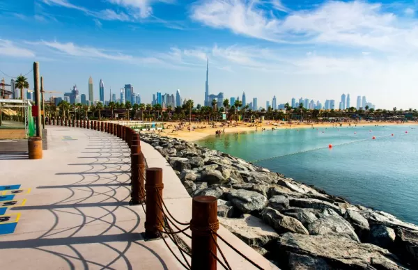Walk along the beaches of Dubai