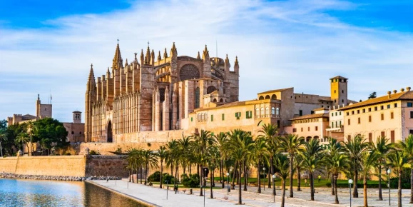 Explore Palma de Mallorca