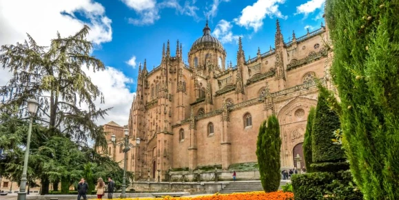 Go for a stroll through colorful Salamanca