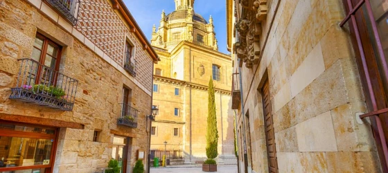 Explore beautiful Salamanca