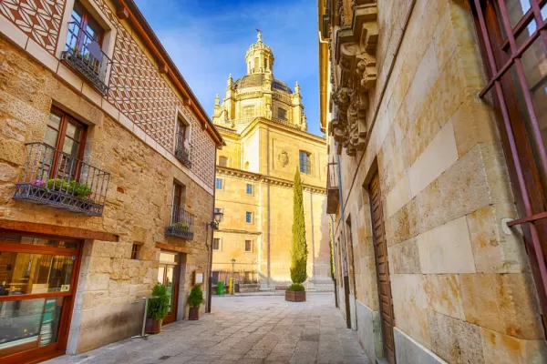 Explore beautiful Salamanca