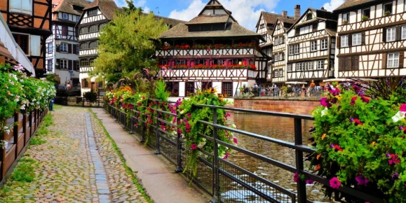 Stroll through charming Strasbourg