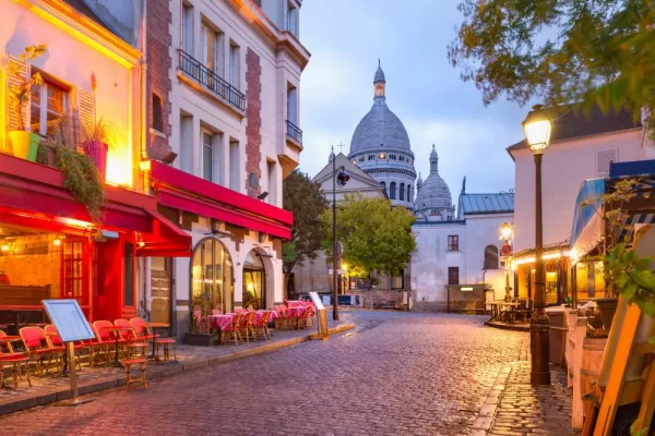 Wander through Paris' historic Montmartre district