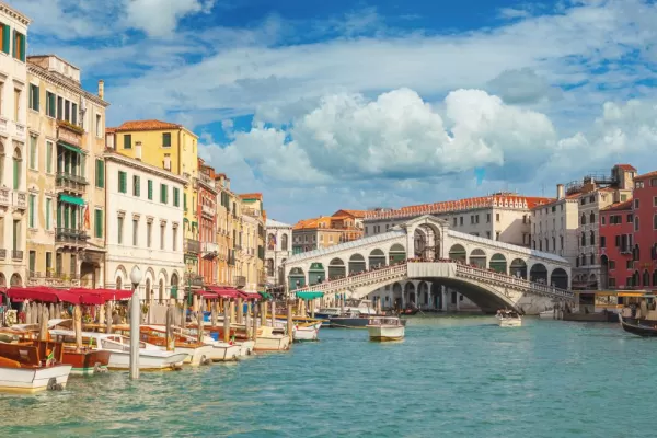 See the famed Rialto bridge in Venice