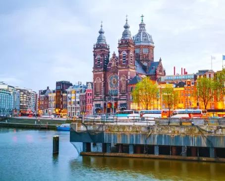 Explore beautiful Amsterdam