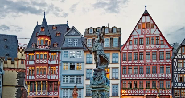 Explore the old district of Frankfurt