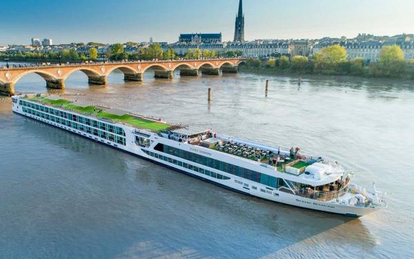 scenic diamond cruise ship