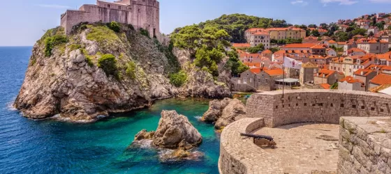 Wander through the preserved structures of Dubrovnik