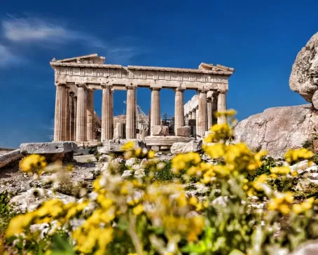 Admire the temples of the Athenian acropolis