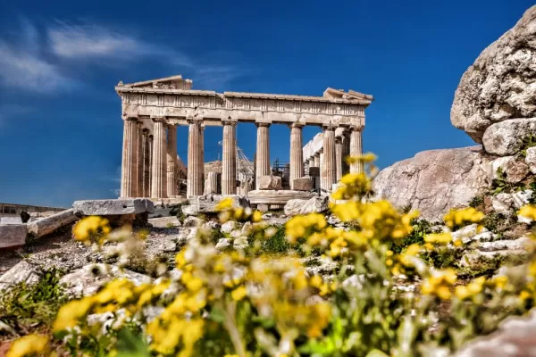 Admire the temples of the Athenian acropolis