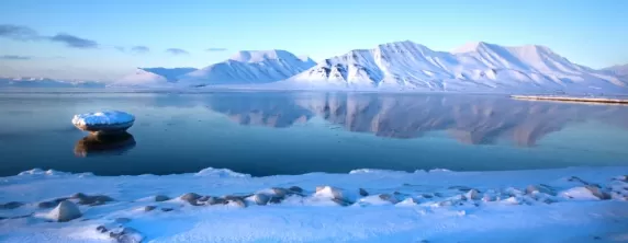 Glass-still waters around Spitsbergen