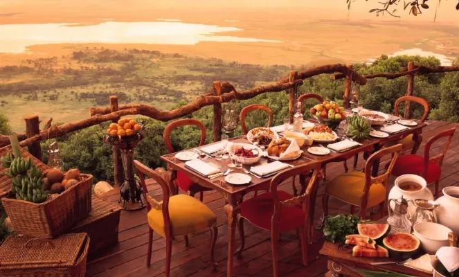 Enjoy breakfast with a view of the Crater