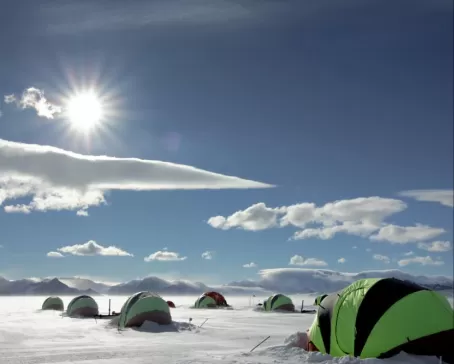 Union Glacier Camp. Courtesy Russ Hepburn, Antarctic Logistics & Expeditions