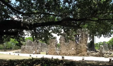 Old Panama City ruins