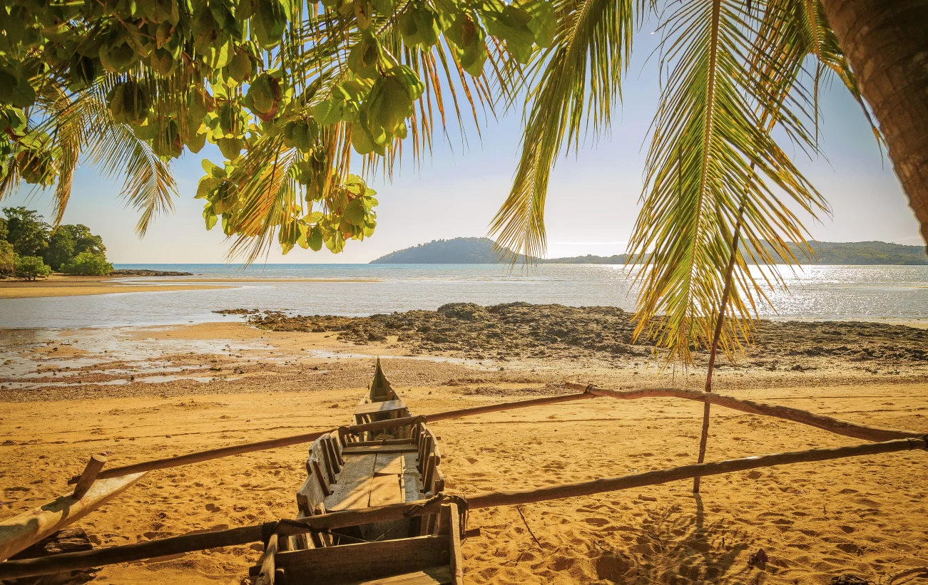 Relax on the beaches of Madagascar