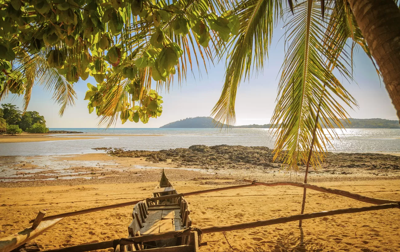 Relax on the beaches of Madagascar