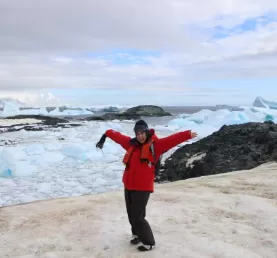 Continental Landing in Antarctica