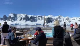 Dinning out by the pool during a nice day on deck 6.