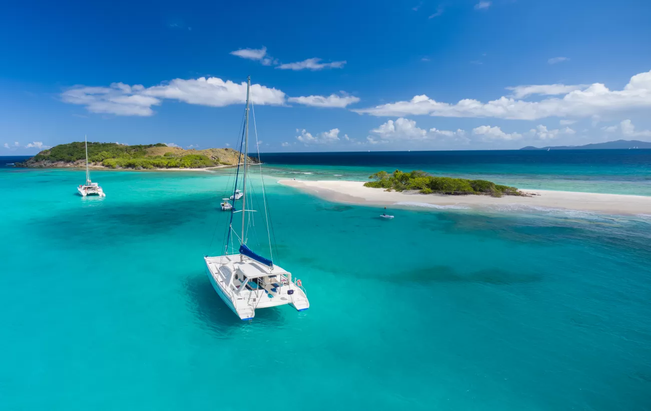 Amazing Caribbean Beaches to Discover Boarding a Cruise  