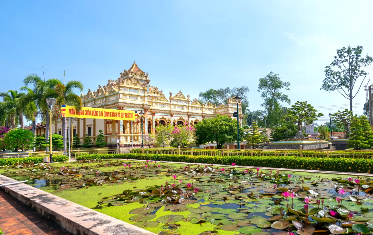 The Vinh Trang Temple in My Tho