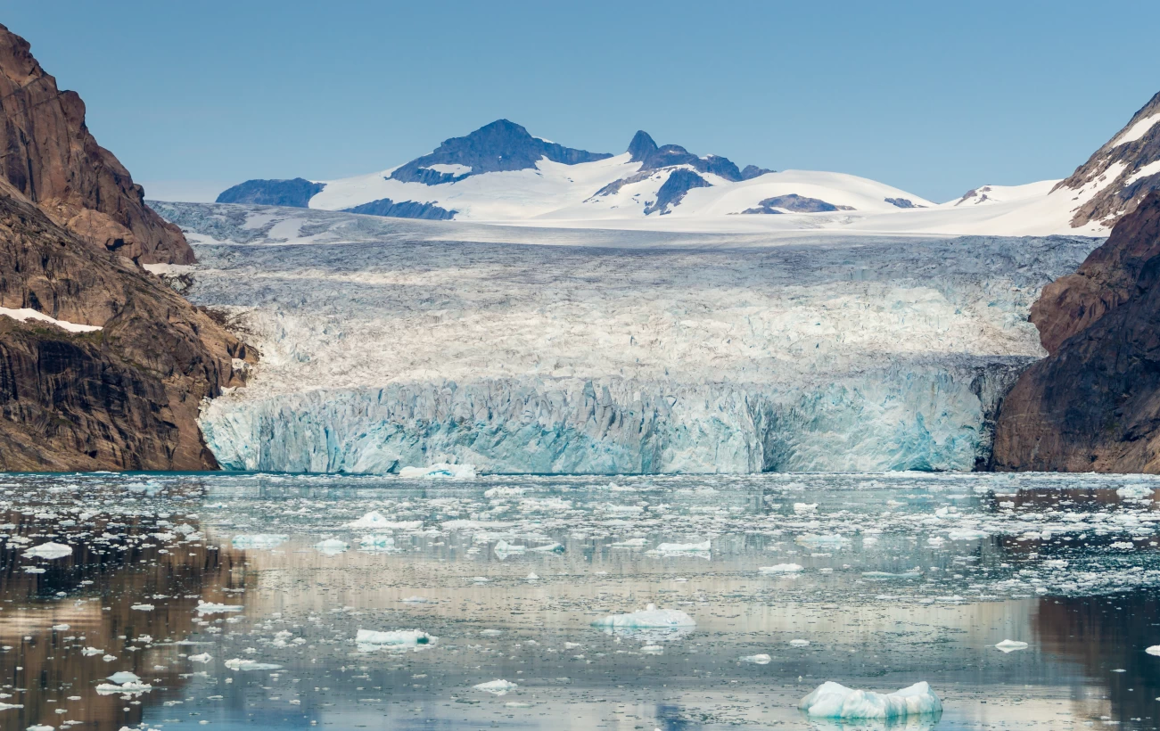 Stunning landscapes in Prince Christian Sound