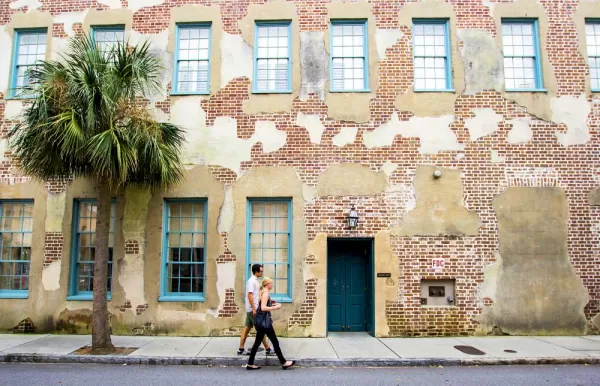 Wander the historic streets of Charleston