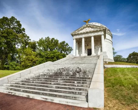 View monuments from the Civil War in Mississippi