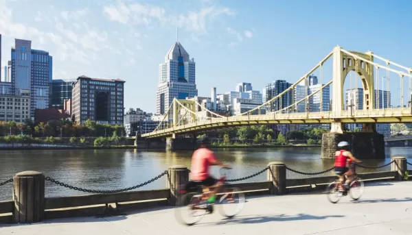 Cycling along the river in Pittsburgh