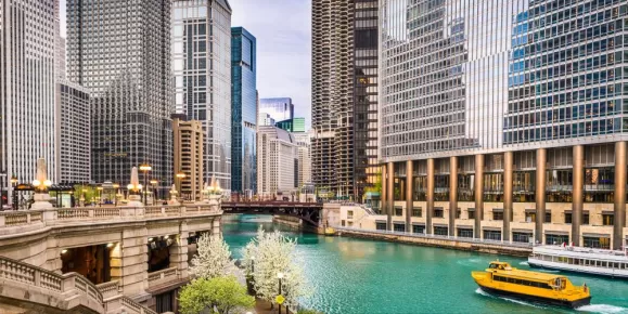 Stroll through historic Chicago