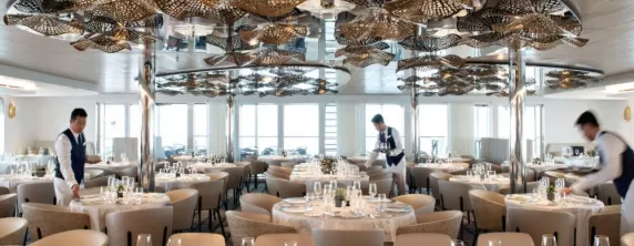 Le Dumont-d'Urville Restaurant