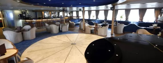 ocean Diamond main Lounge