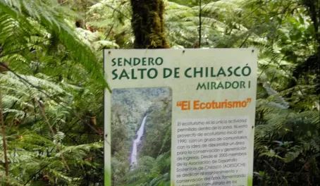 Sign for Chilasco Falls lookout