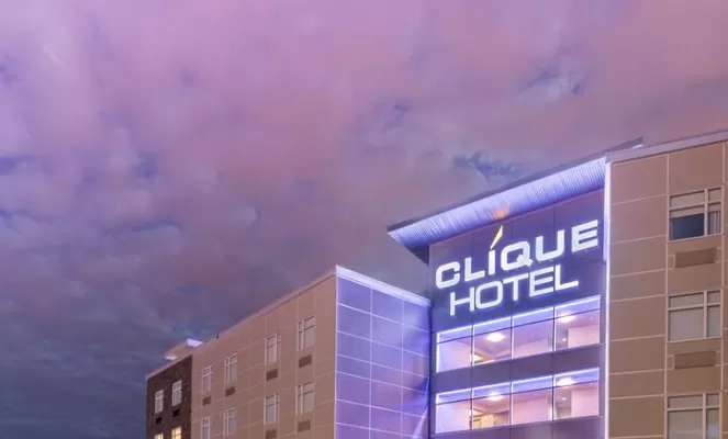 Hotel Clique