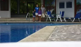 Day 8: Goodbye CR: the pool at Hotel Bougainvillea