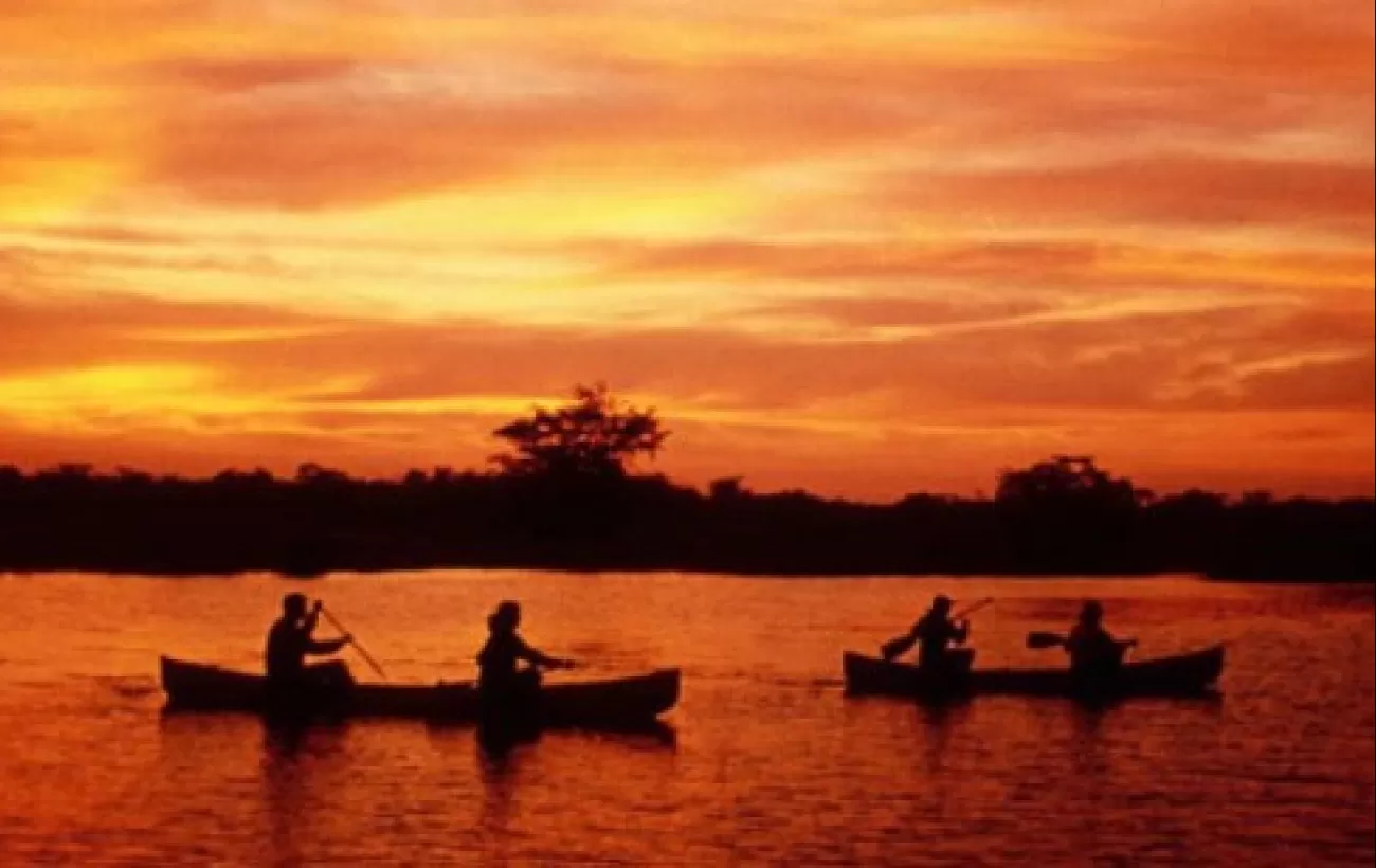 Sunset canoe trip