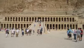 Visit the ruins of Egypt