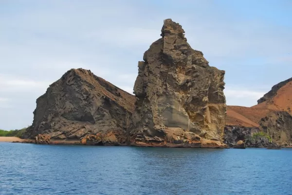 Pinnacle Rock with all it's vast colors