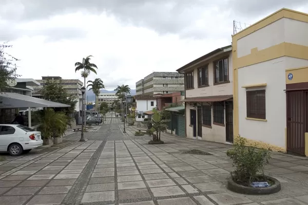The Jimenez Oreamuno Pedestrian Walkway