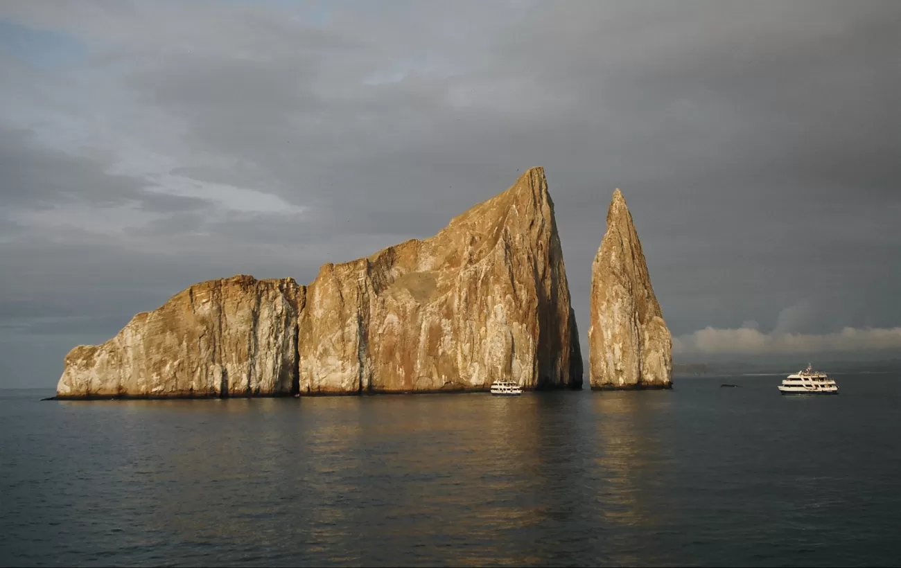 Cruising Leon Dormido on a tour of the Galapagos