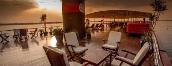 RV Mekong Pandaw - Deck