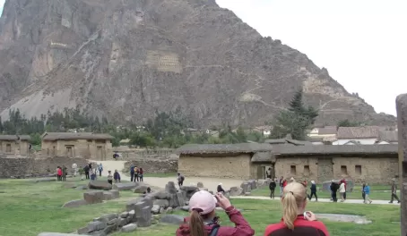 Ollantaytambo ruins on the side of the mountain