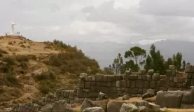 A metaphor for the cultural combining of church and Inca.