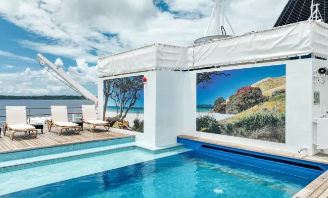 Heritage Adventurer Pool