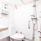 MV Kinfish Cabin 5 bathroom