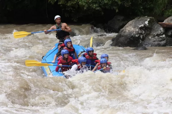 Rafting the Pacuare River in Costa Rica