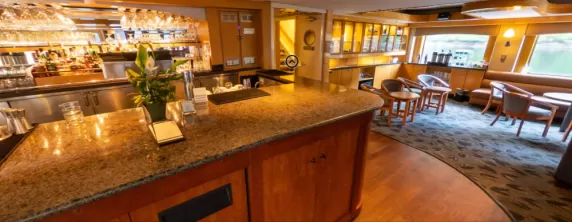 Safari Endeavour Bar